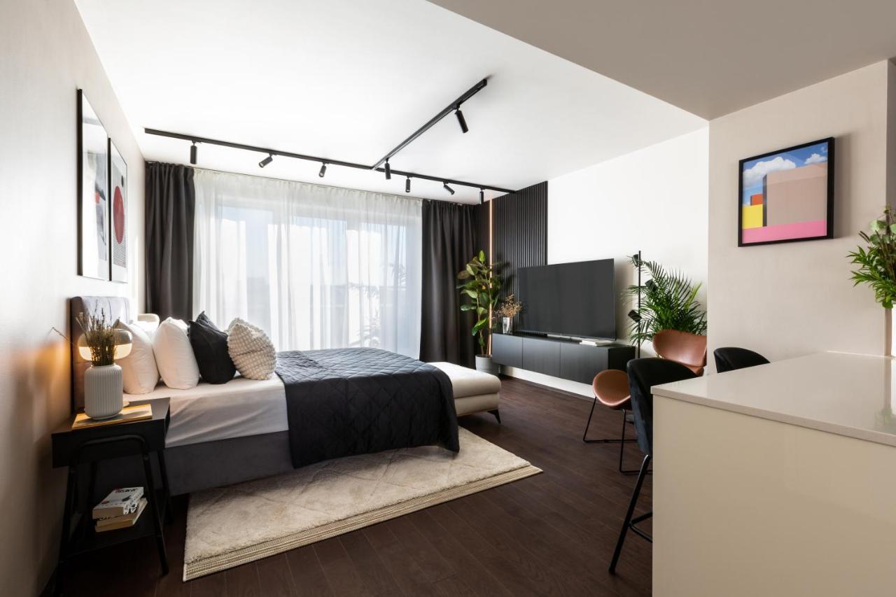 Turnkey I Central Apartment With Terrace Prag Exterior foto